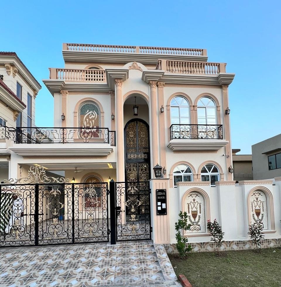 10 Marla Spanish House For Sale (18)