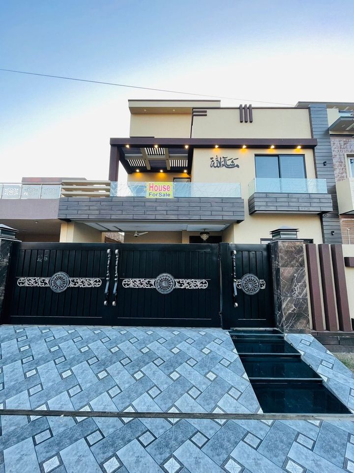 10m brand new house for sale in central park housing scheme lahore (1)