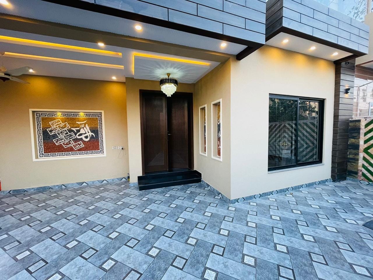 10m brand new house for sale in central park housing scheme lahore (21)