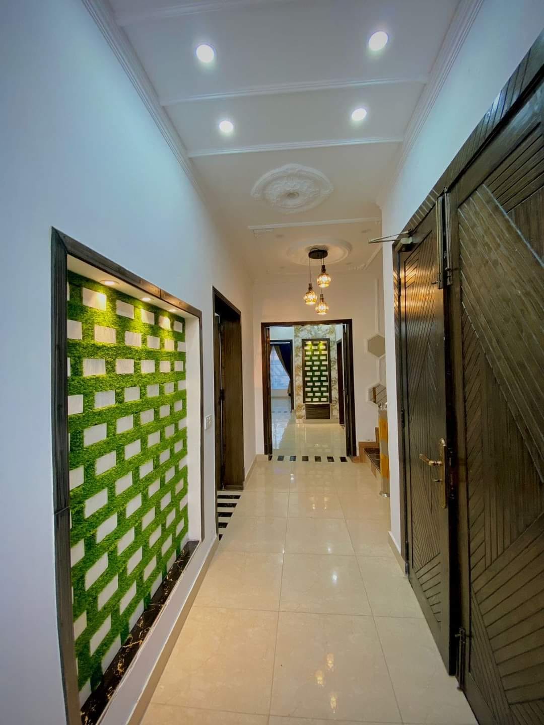 10m house for sale h block central park lahore (22)