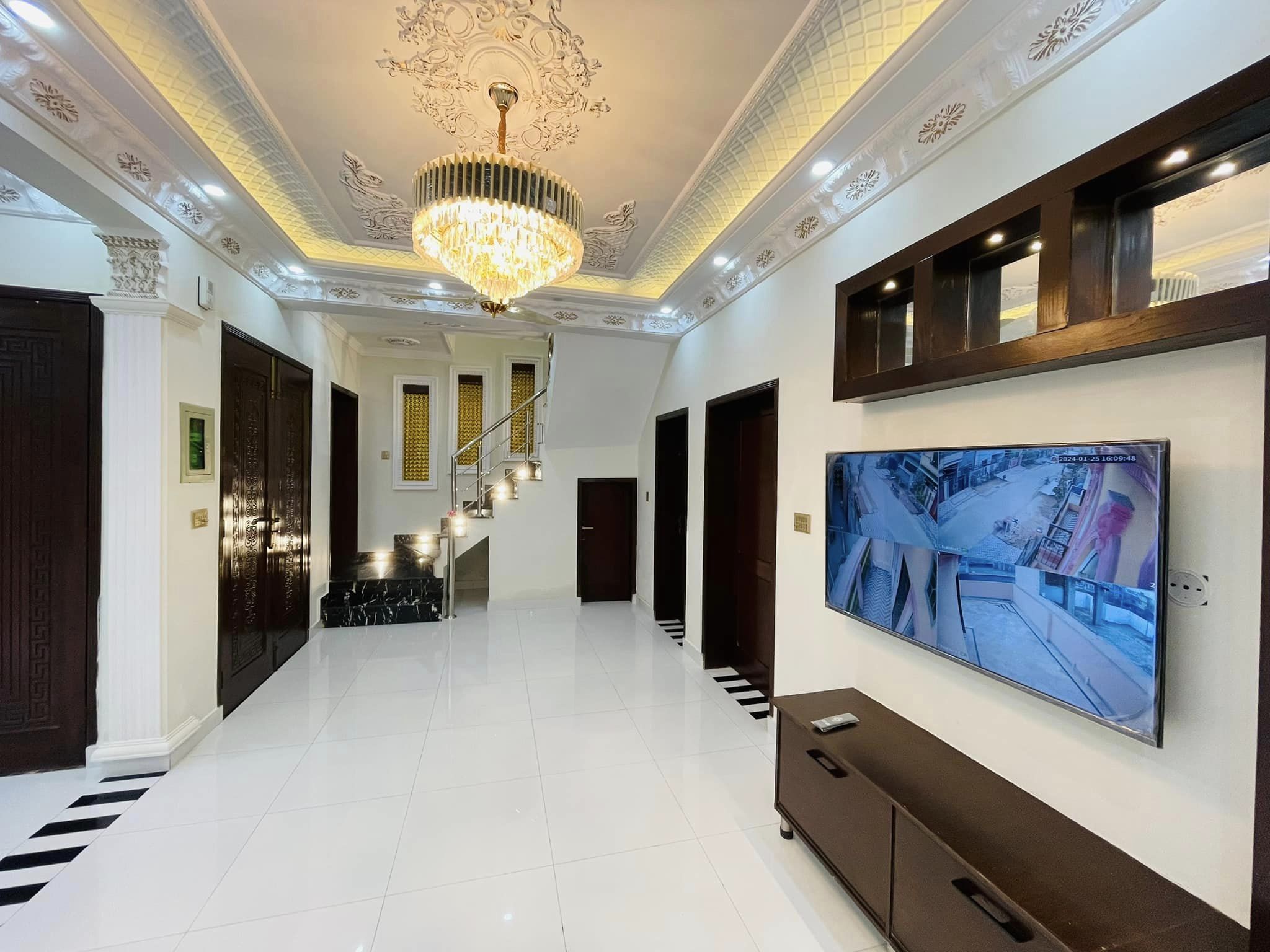 5 Marla Designer House Central Park Lahore (9)